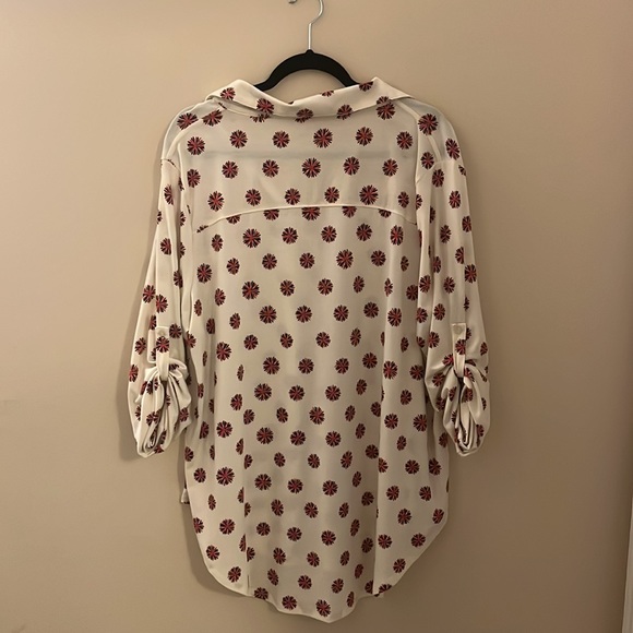 Lularoe Valentina knit button up shirt with button up sleeves size 2XL - Picture 4 of 4